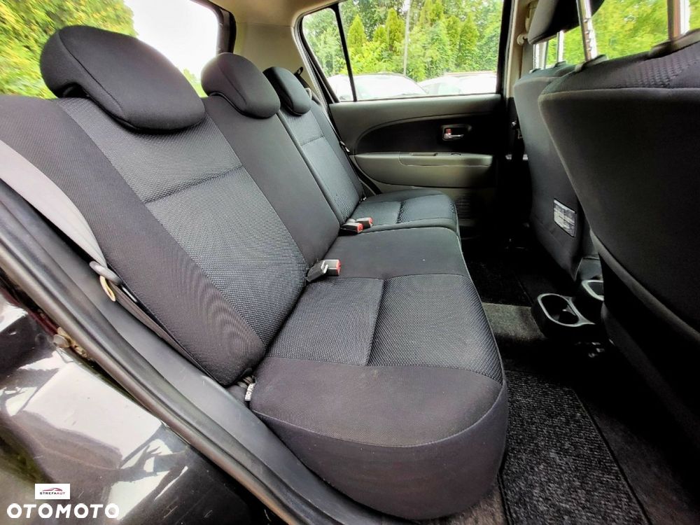 Subaru Justy - 8