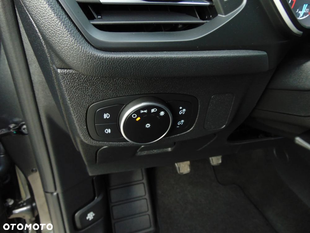 Ford Focus 1.0 EcoBoost Start-Stopp-System COOL&CONNECT DESIGN - 19