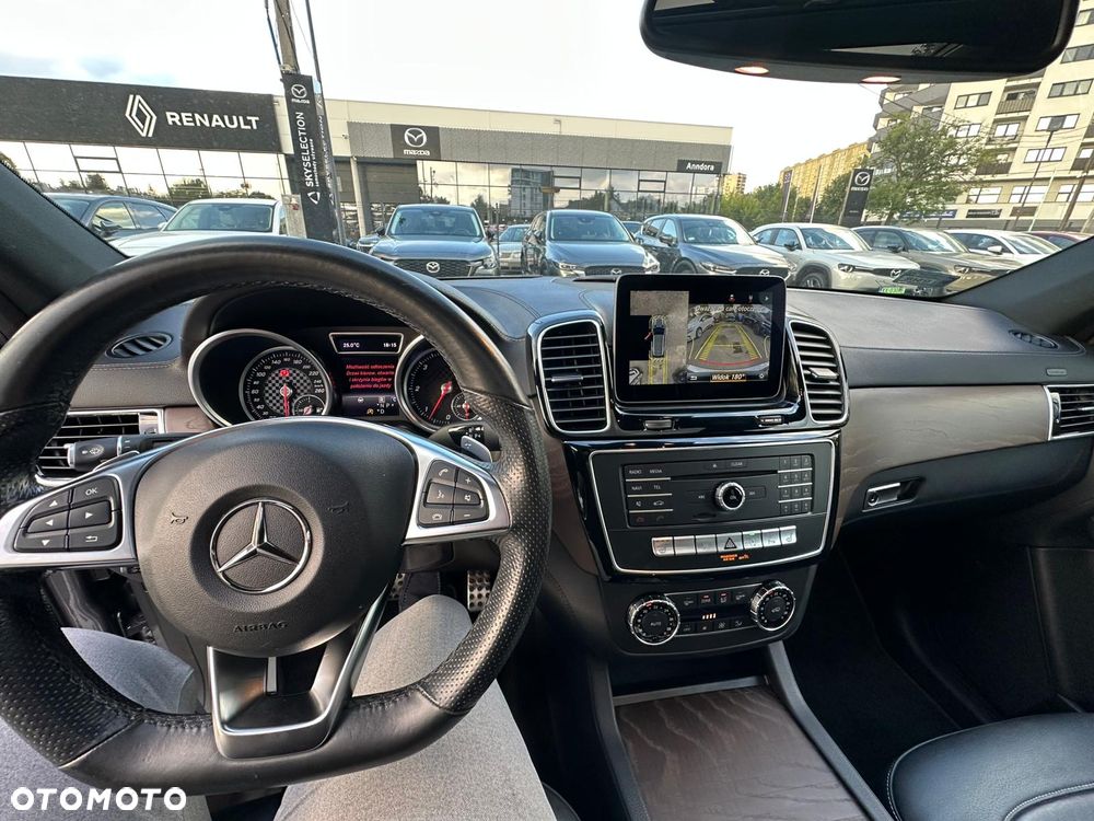 Mercedes-Benz GLE - 8