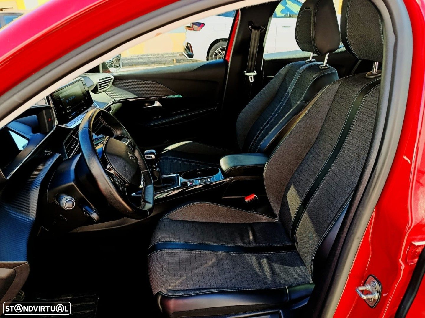 Peugeot 208 1.2 PureTech Allure Pack - 11