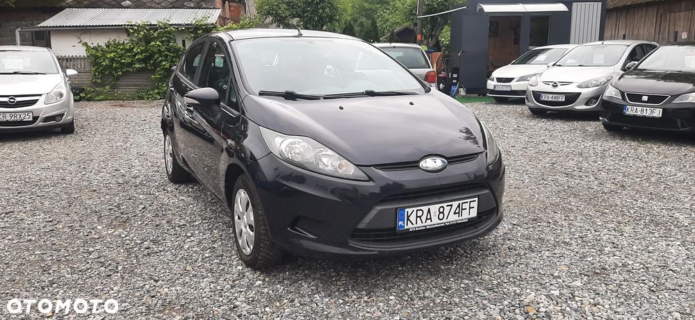 Ford Fiesta - 12