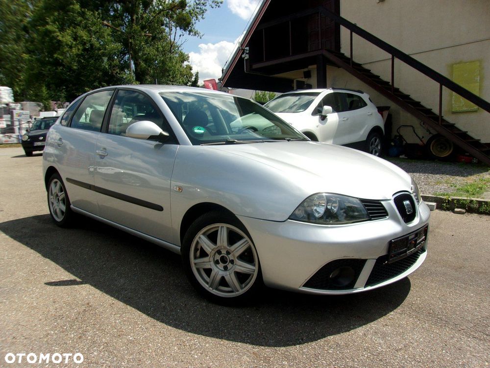 Seat Ibiza 1.4 16V Stylance - 4