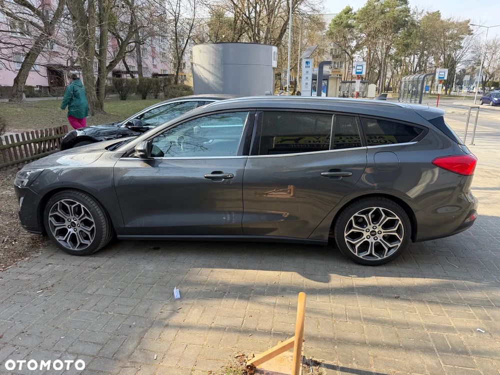 Ford Focus 2.0 EcoBlue Titanium - 17