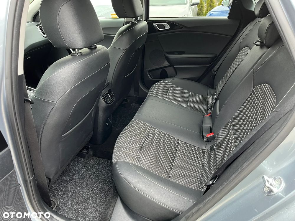 Kia Ceed 1.5 T-GDI L DCT - 14