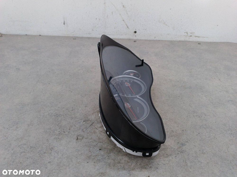 LICZNIK SUBARU OUTBACK III 85012AG220 2.5 16V - 4