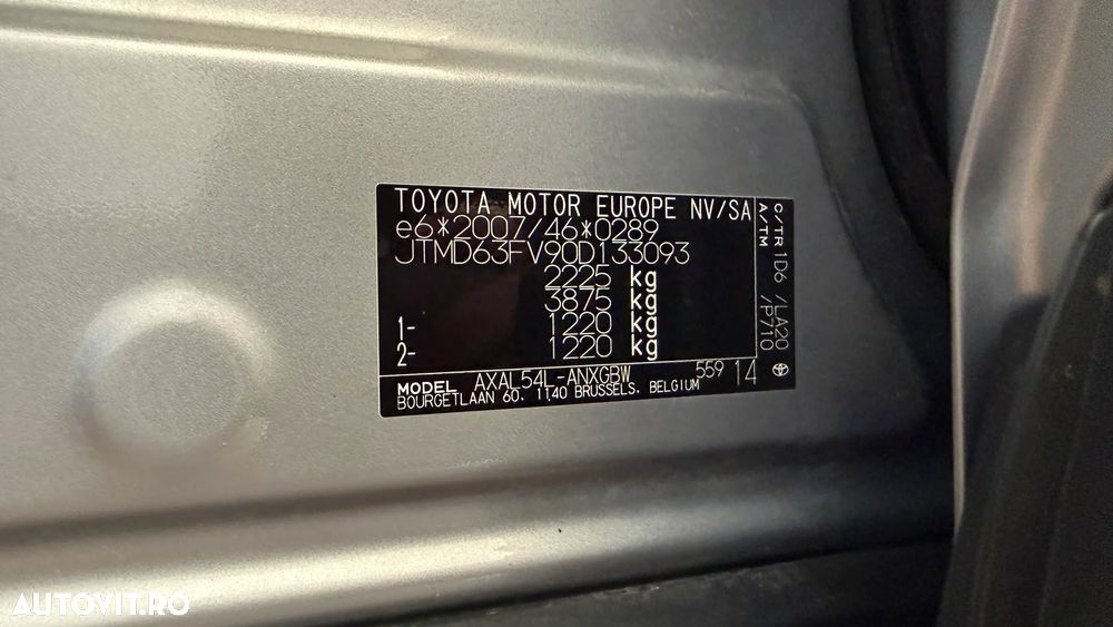 Toyota RAV4 2.5 VVT-iE 4x4 Luxury Premium - 12