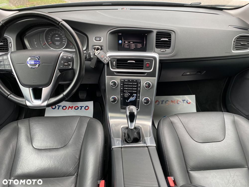 Volvo V60 D3 Drive-E Kinetic - 5