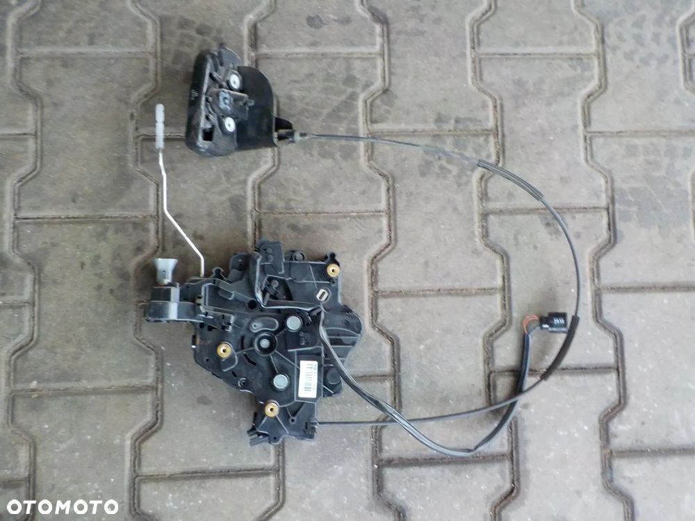 VW T5 LIFT ZAMEK DRZWI ODSUWANYCH BOCZNYCH 7E0843654AL - 1