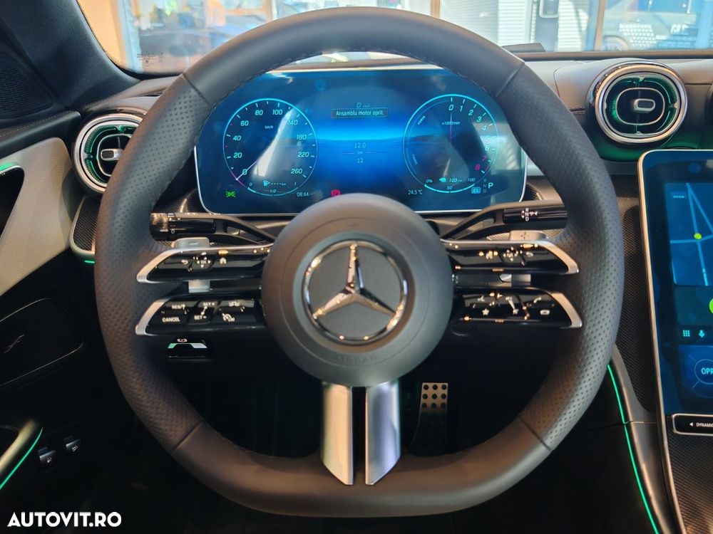 Mercedes-Benz C 300 e 4MATIC PHEV - 11