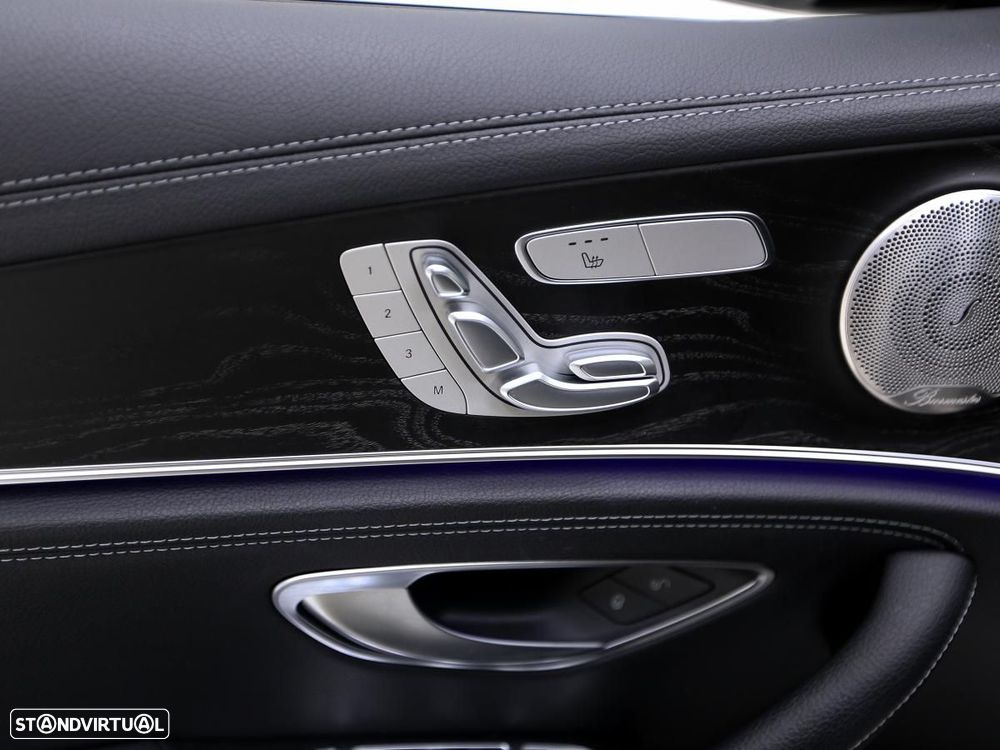 Mercedes-Benz E 300 de AMG Line 4Matic - 19