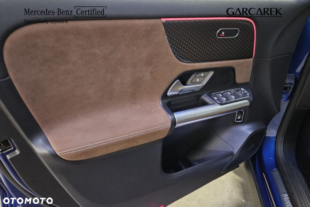 Mercedes-Benz GLA - 26