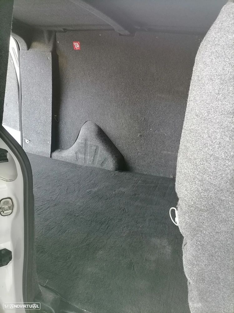 Peugeot Partner 1.6 HDi Confort - 12