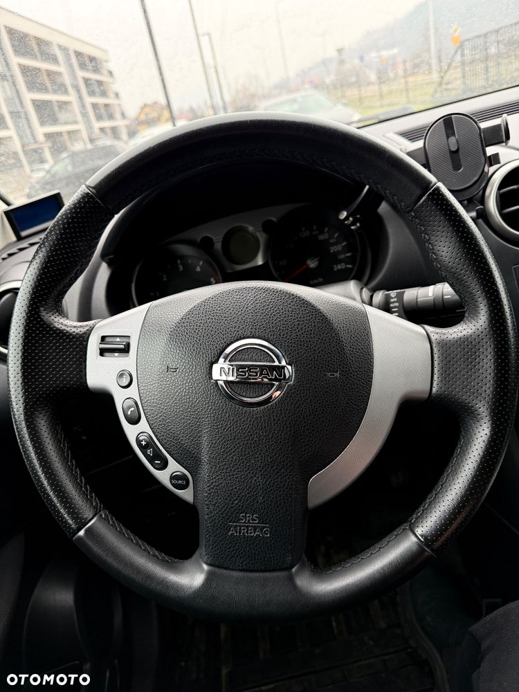 Nissan Qashqai 2.0 dCi 4x4 Tekna - 9