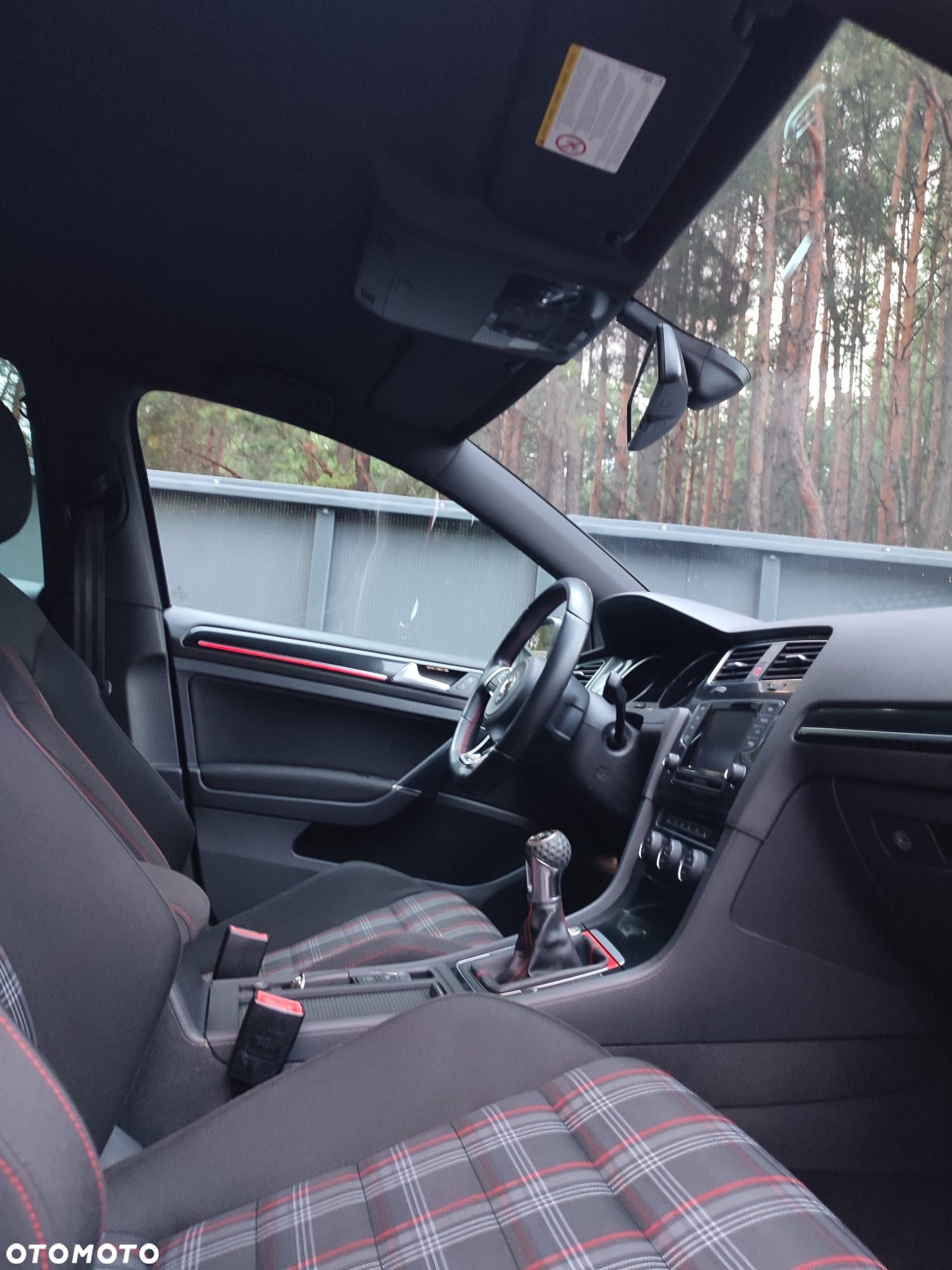 Volkswagen Golf GTI Performance BlueMotion Technology - 26