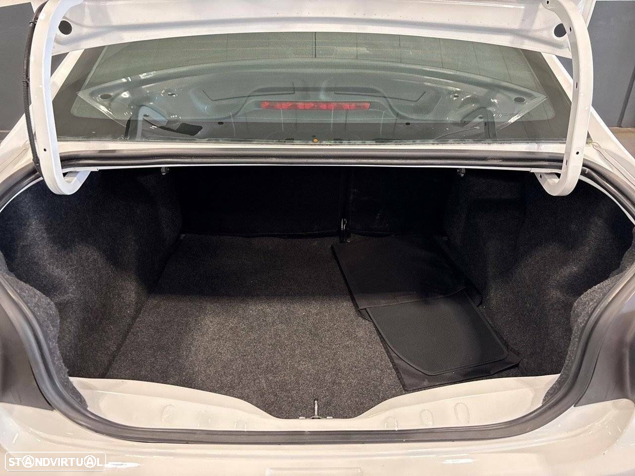 Citroën C-Elysée 1.2 PureTech Shine - 6