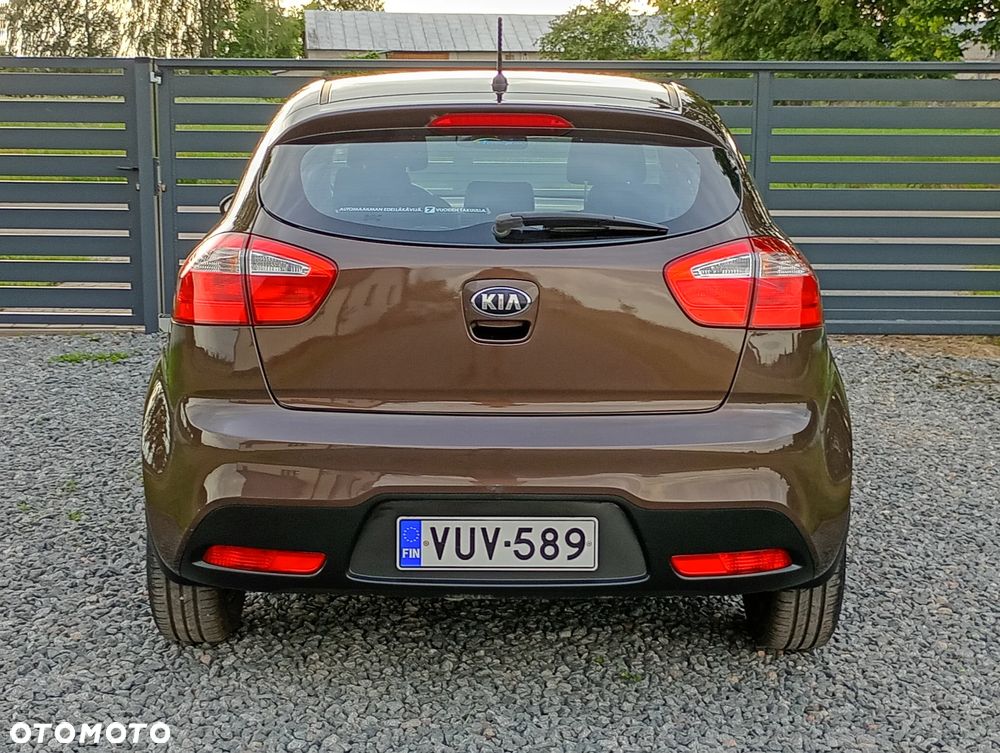 Kia Rio 1.2 Dream Team Edition - 5