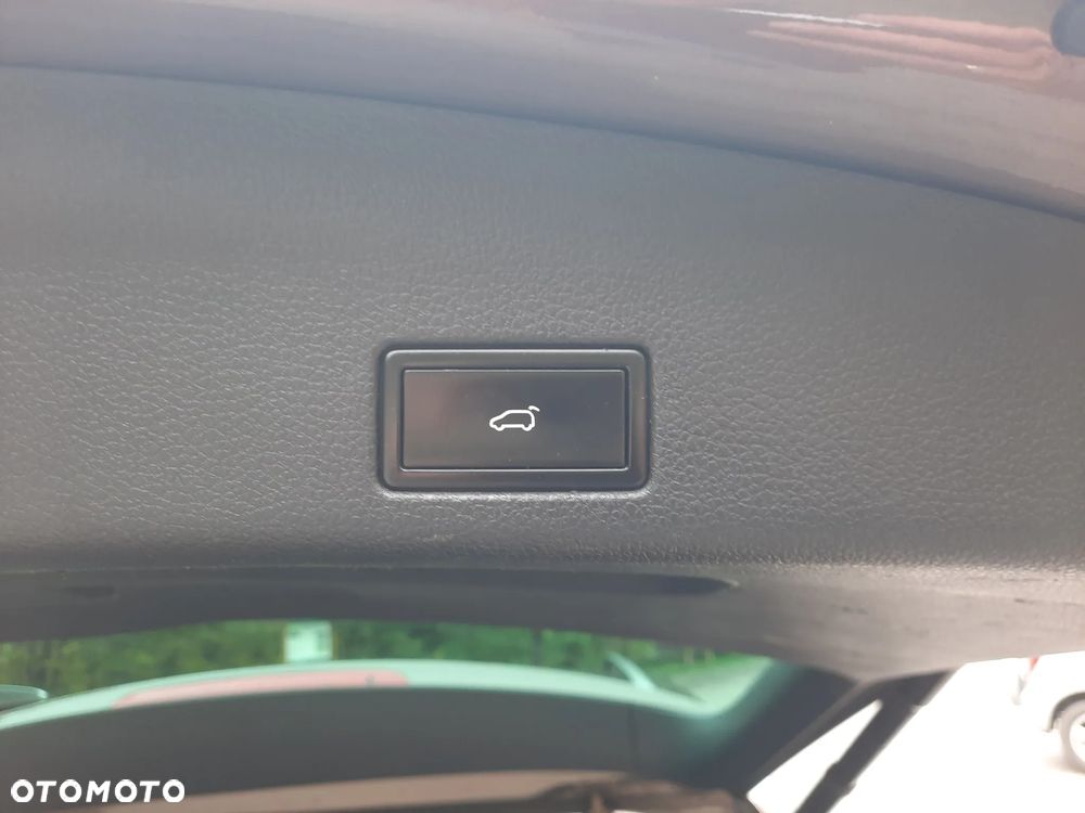 Volkswagen Sharan - 28