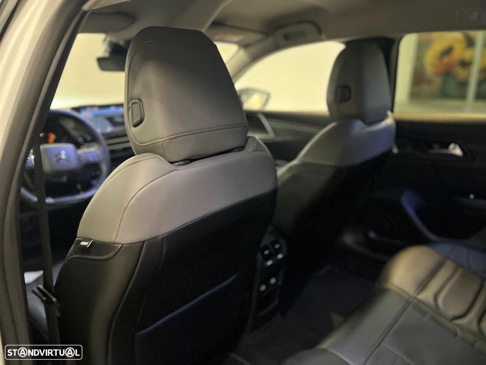 Citroën C5 X 1.2 PureTech Max EAT8 - 18