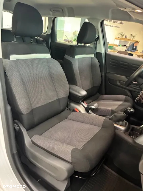 Citroën C3 Aircross 1.2 PureTech GPF Shine - 17