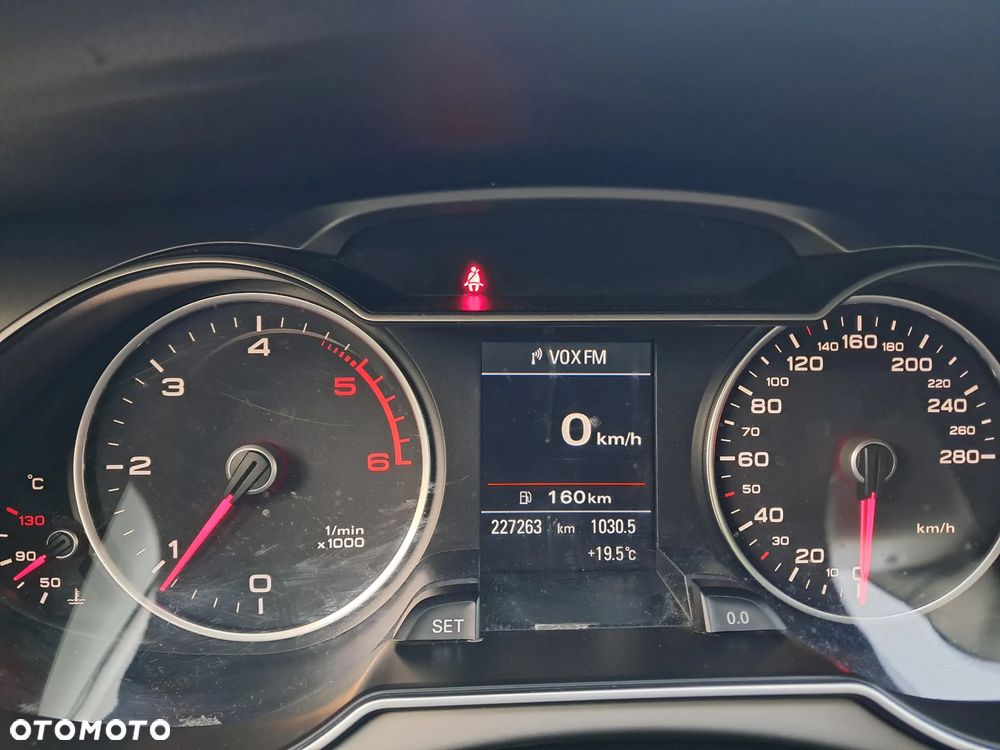 Audi A4 Avant 2.0 TDI DPF Attraction - 18