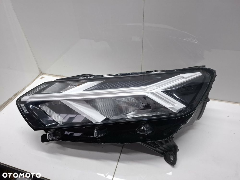LEWA LAMPA PRZEDNIA PRZÓD DACIA SENDERO III LOGAN JOGGER FULL LED BIAŁA 260602561r  IDEALNA - 3