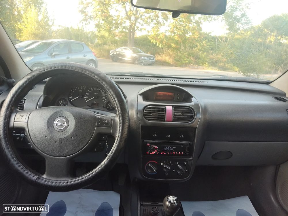 Opel Corsa 1.0 12V Confort - 8