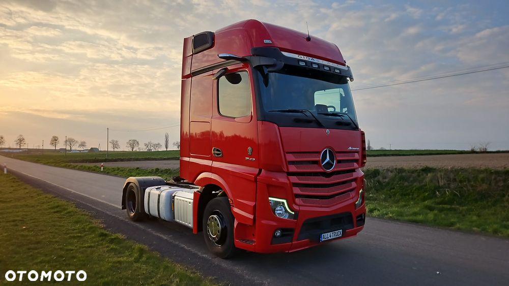 Mercedes-Benz Actros 2142 - 2