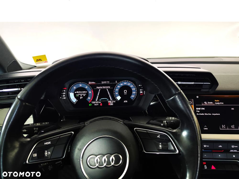 Audi A3 Sportback 30 TDI Advanced S tronic - 9