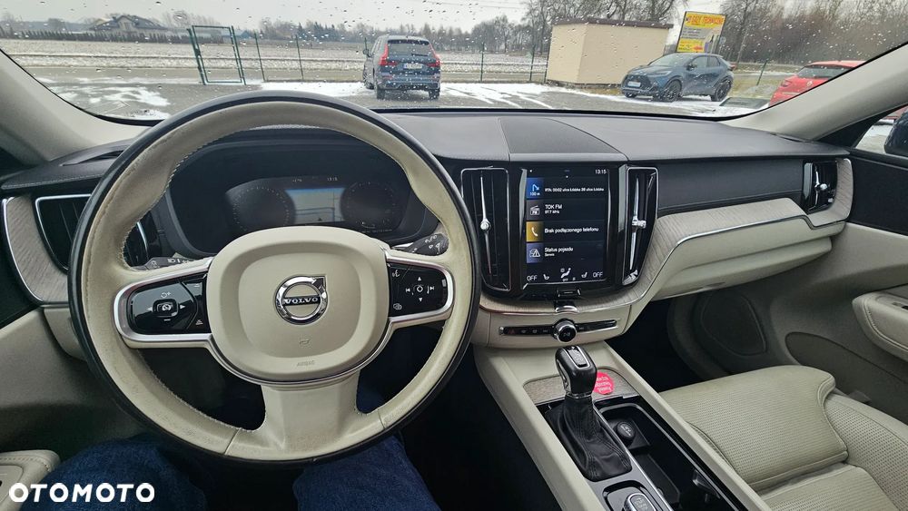 Volvo XC 60 D5 AWD Inscription - 7