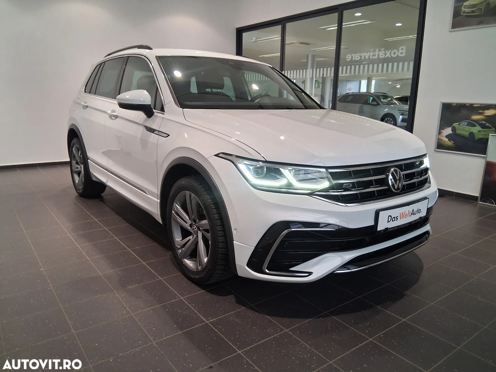Volkswagen Tiguan 2.0 TDI SCR DSG 4Motion R-Line - 8