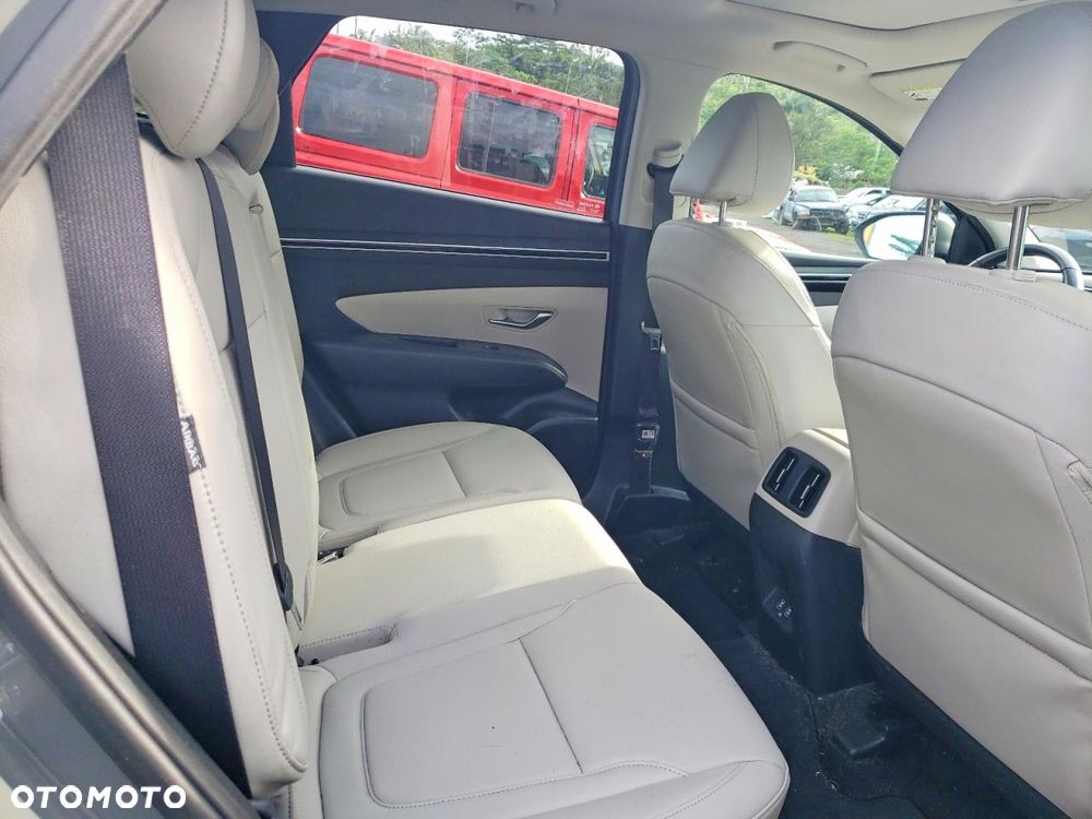 Hyundai Tucson 1.6 GDi 2WD DCT Premium - 10