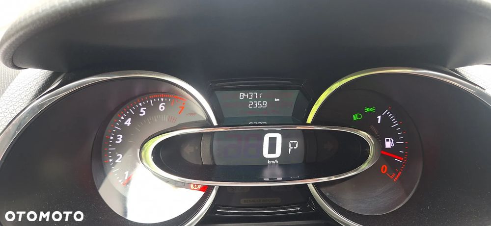 Renault Clio 1.2 TCe GT 120 EDC - 29
