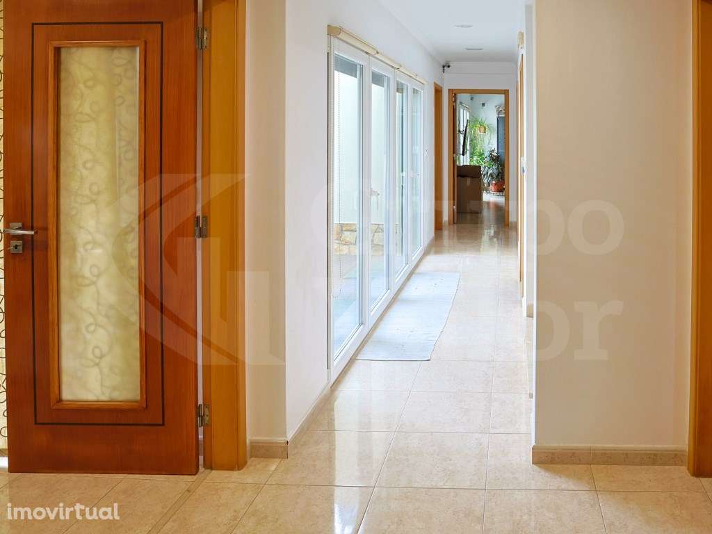 Moradia T4+1 Sintra (Várzea) - Grande imagem: 3/41