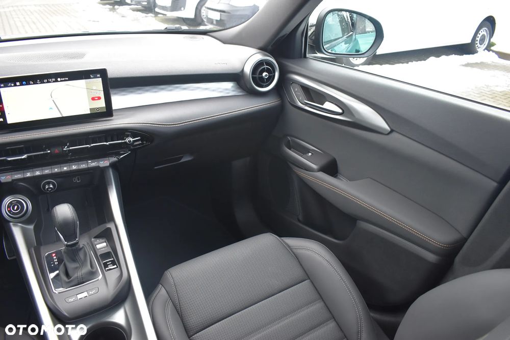 Alfa Romeo Tonale 1.5 T4 GSE mHEV Veloce DCT - 21