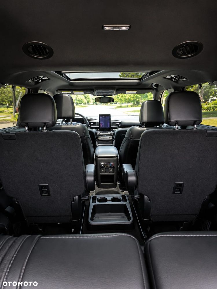 Ford Explorer 3.0 EcoBoost PHEV 4WD ST-Line - 9