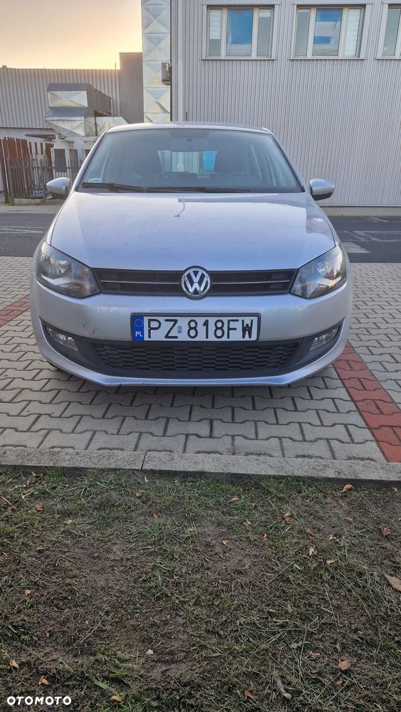 Volkswagen Polo 1.4 16V Comfortline - 8