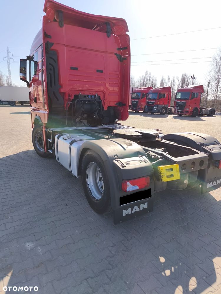 MAN TGX - 8