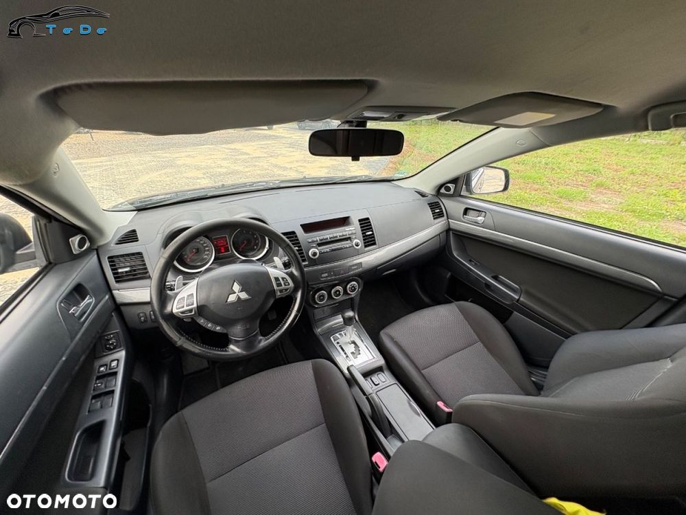 Mitsubishi Lancer 1.8 Clear Tec CVT Plus - 24