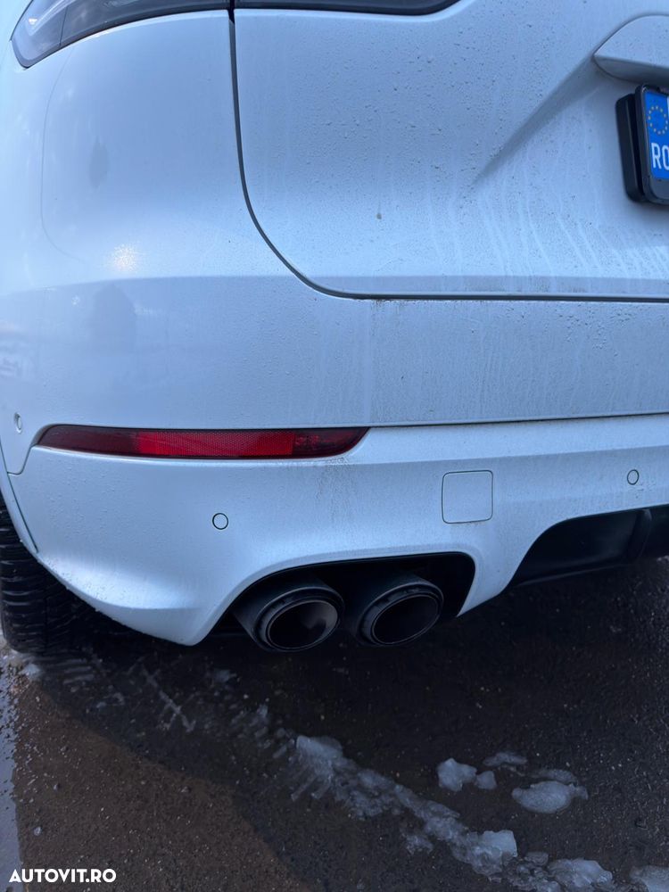 Porsche Cayenne E-Hybrid Tiptronic S - 3