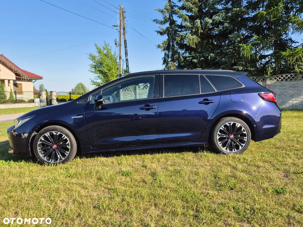 Toyota Corolla 1.8 Hybrid Club - 4