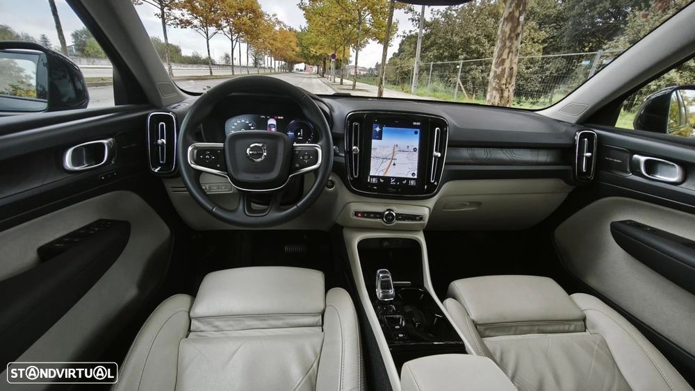 Volvo XC 40 1.5 T4 PHEV Plus Dark - 22