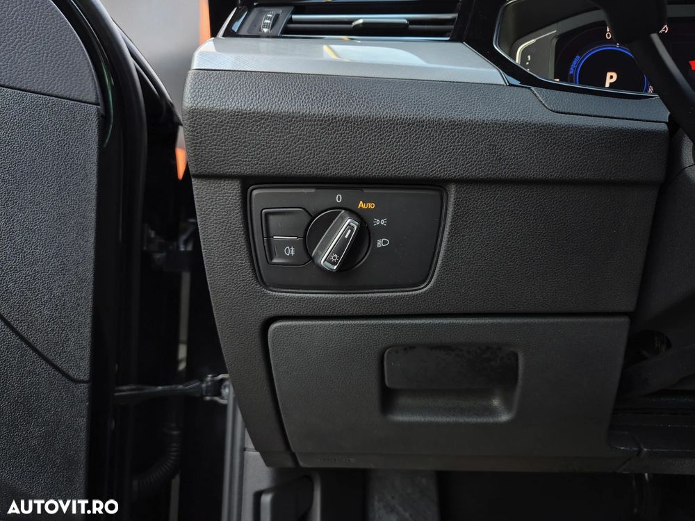 Volkswagen Passat - 18