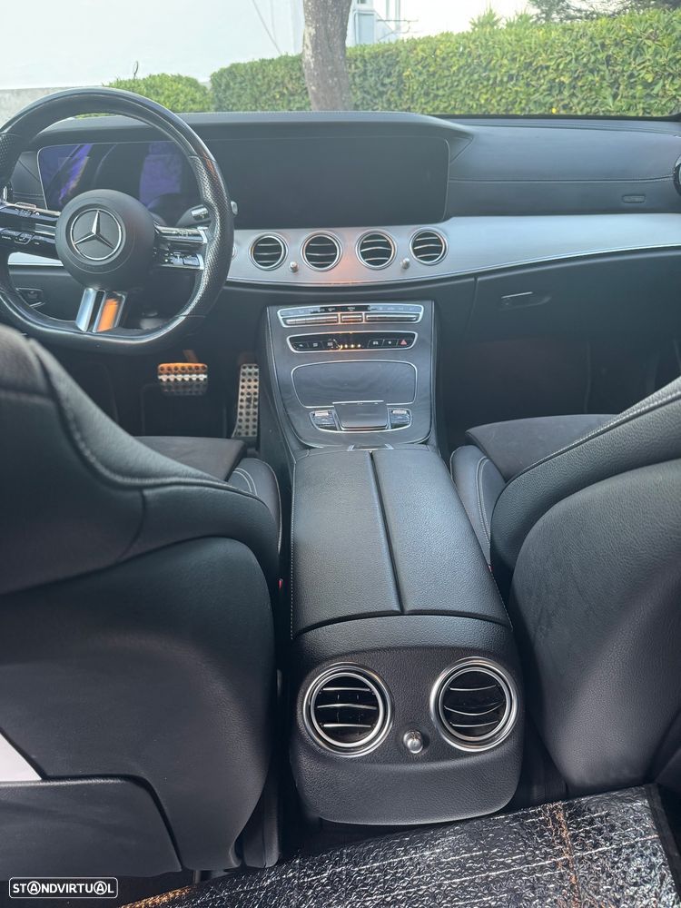 Mercedes-Benz E 300 de AMG Line 4Matic - 11