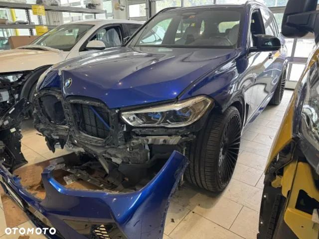 BMW X5 M Competition - 3