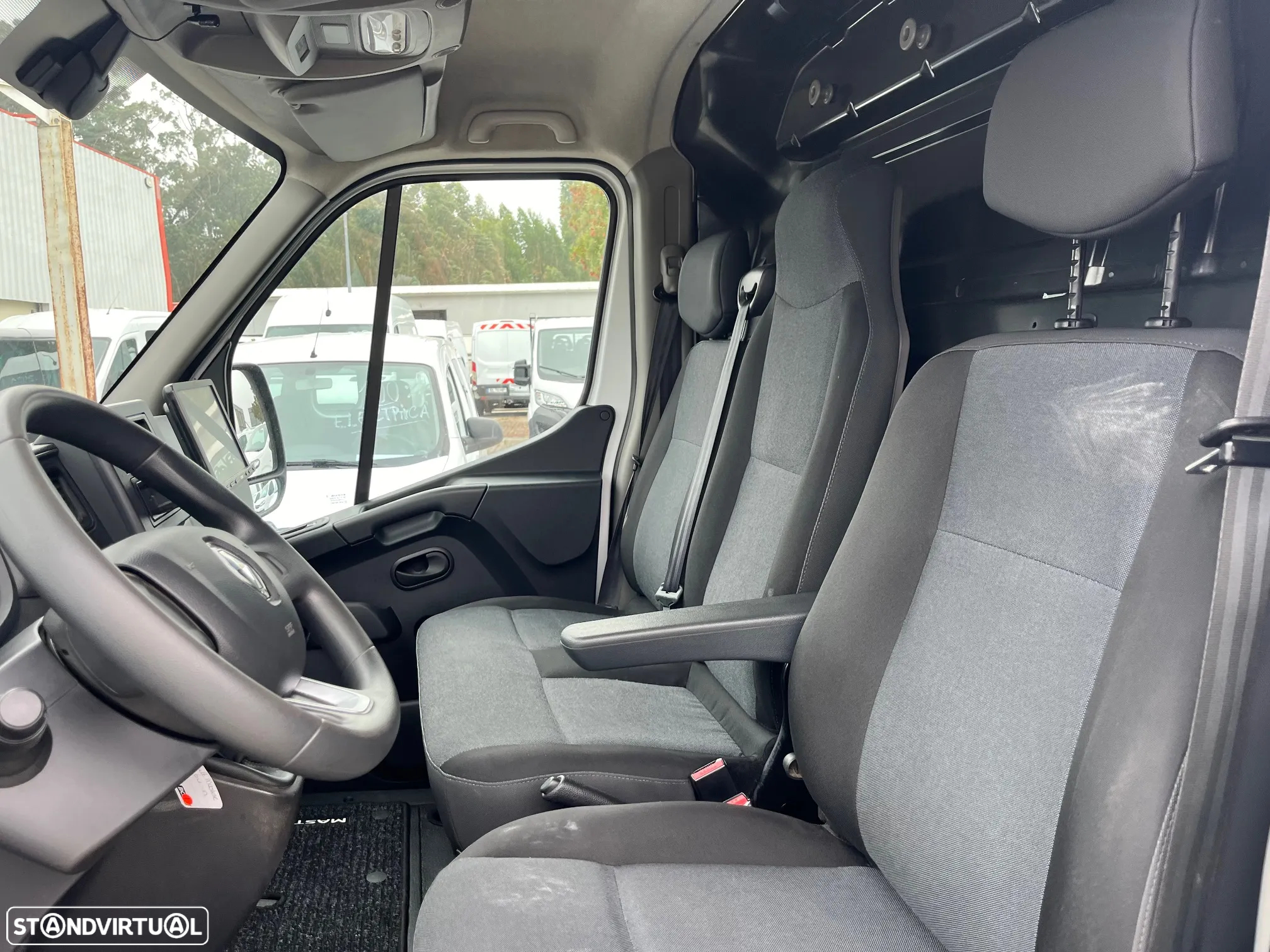 Renault MASTER 150 cv L2H2 - 9