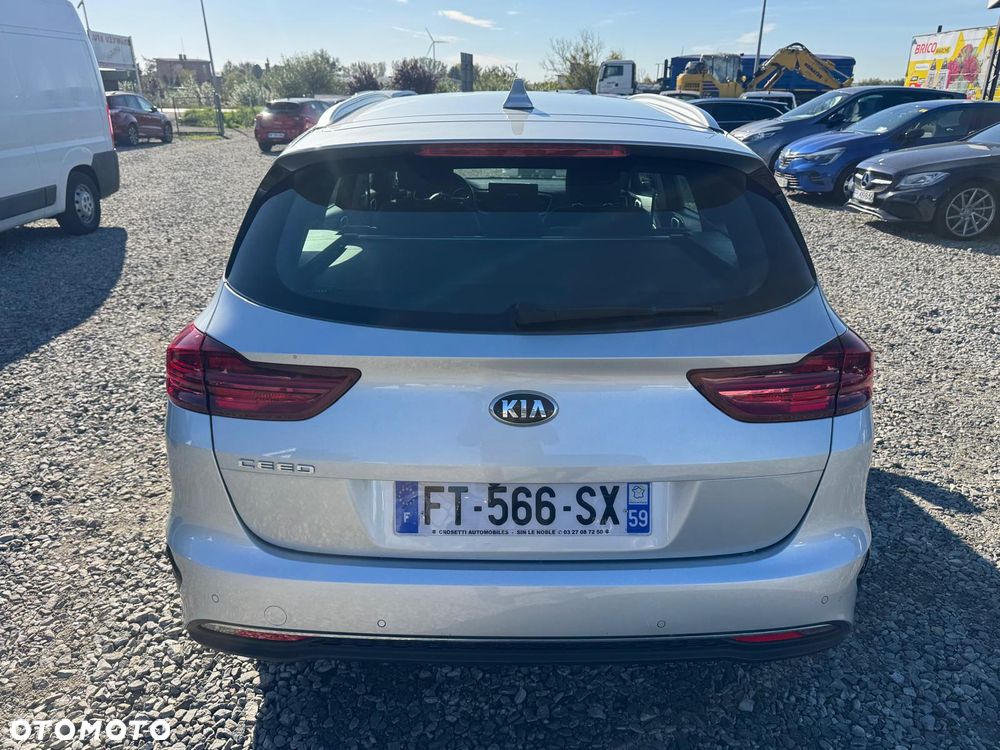 Kia Ceed 1.0 T-GDI 120 OPF Nightline Edition - 4