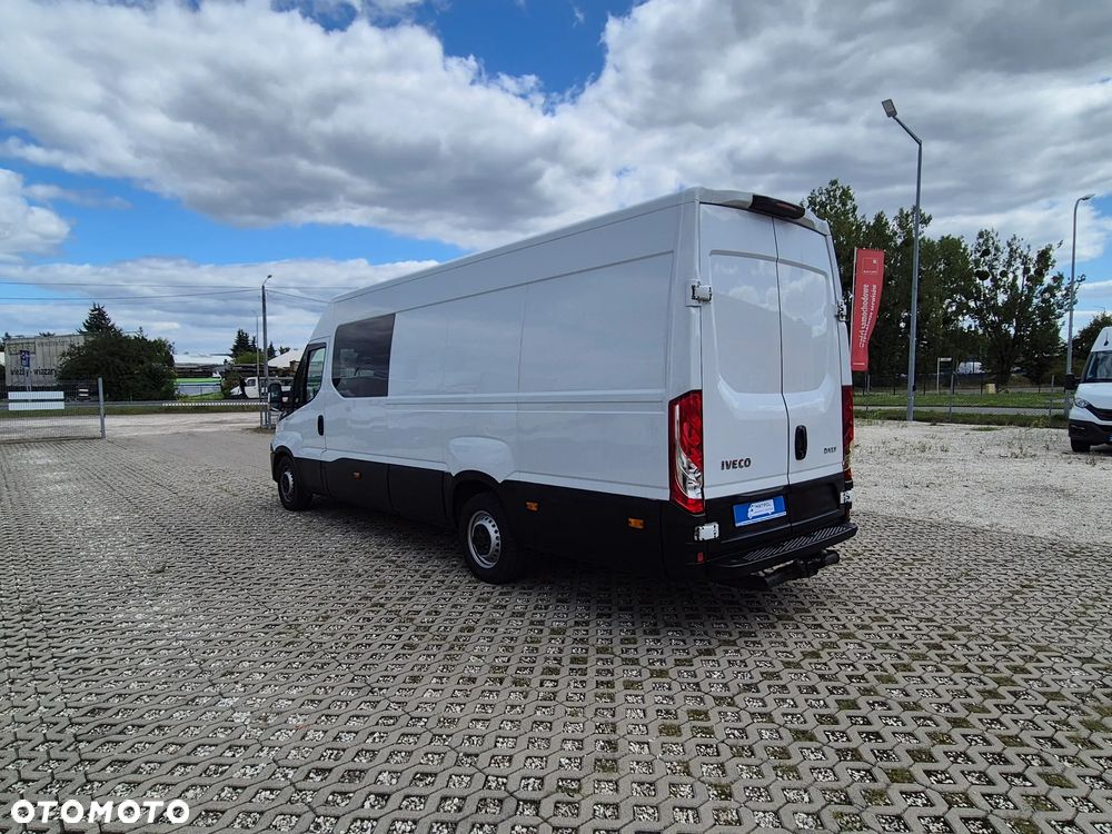 Iveco Daily 35S16 Hi-Matic L4H2, Brygadówka 7 osób, MAXI blaszak, HAK 3.5T, klimatyzacja - 10