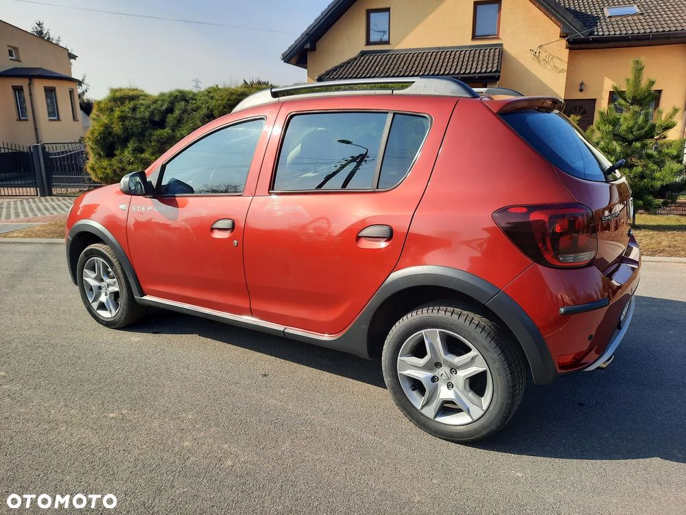 Dacia Sandero Stepway 0.9 TCe Ambiance S&S EU6 - 12