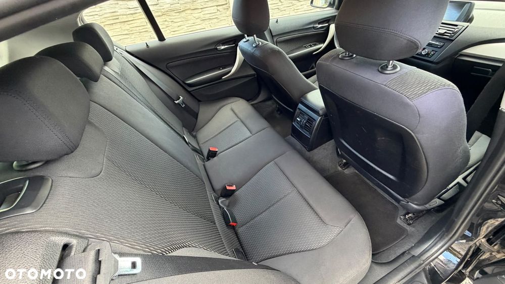 BMW Seria 1 118d DPF Edition Sport - 37