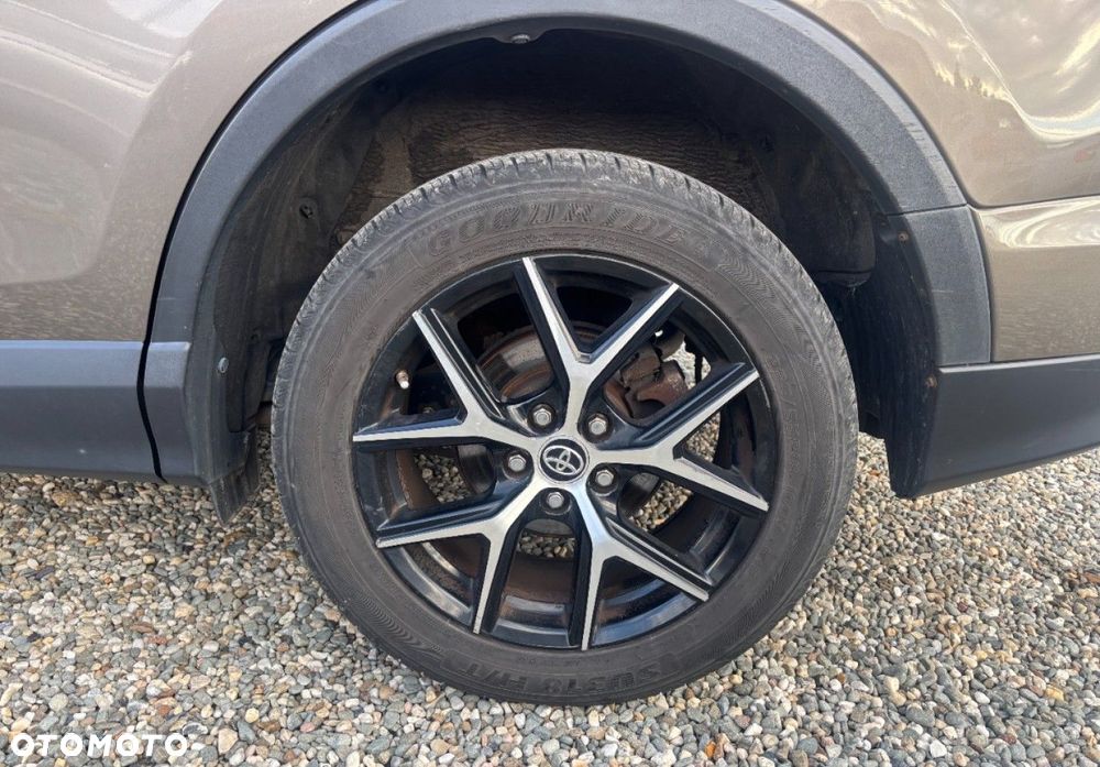 Toyota RAV4 2016